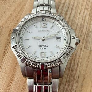 Seiko ladies coutura stainless steel diamond watch NEW BATTERY